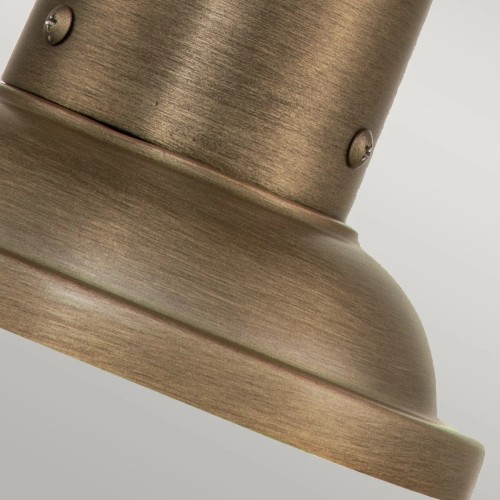 Średnia latarnia cokołowa Ashland Bay - 1 źródło światła - Oksydowany brąz