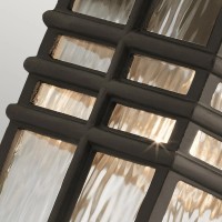 Średnia latarnia naścienna Beacon Square - 1 źródło światła - Postarzany brąz