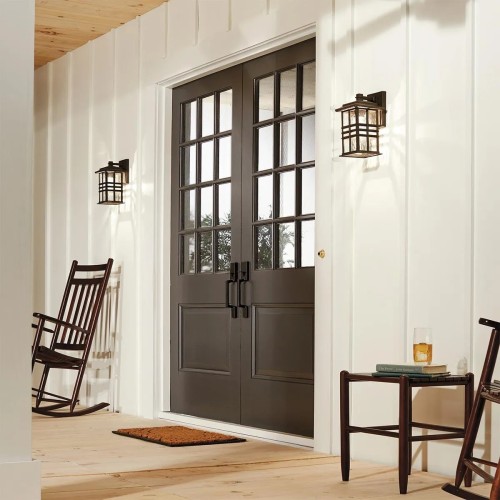 Mała latarnia naścienna Beacon Square - 1 źródło światła - Postarzany brąz