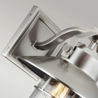 Duża latarnia naścienna Boynton - 1 źródło światła - Szczotkowana stal