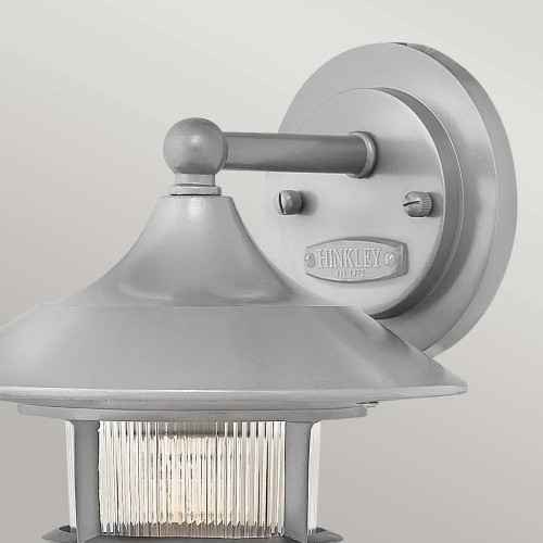 Mała latarnia naścienna Marina - 1 źródło światła - Srebrny